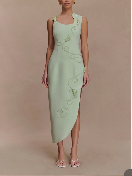 Meshki Dresses & Skirts - Virginia Suiting Embroidered Midi